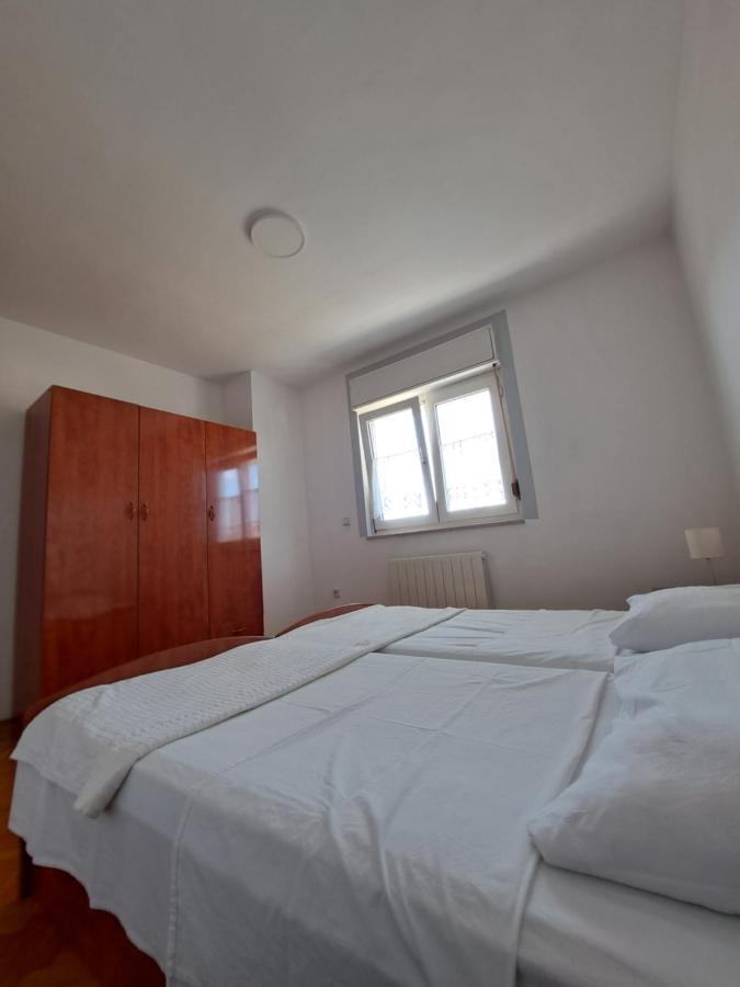 Guesthouse Varnica Kaštel Lukšić Екстериор снимка