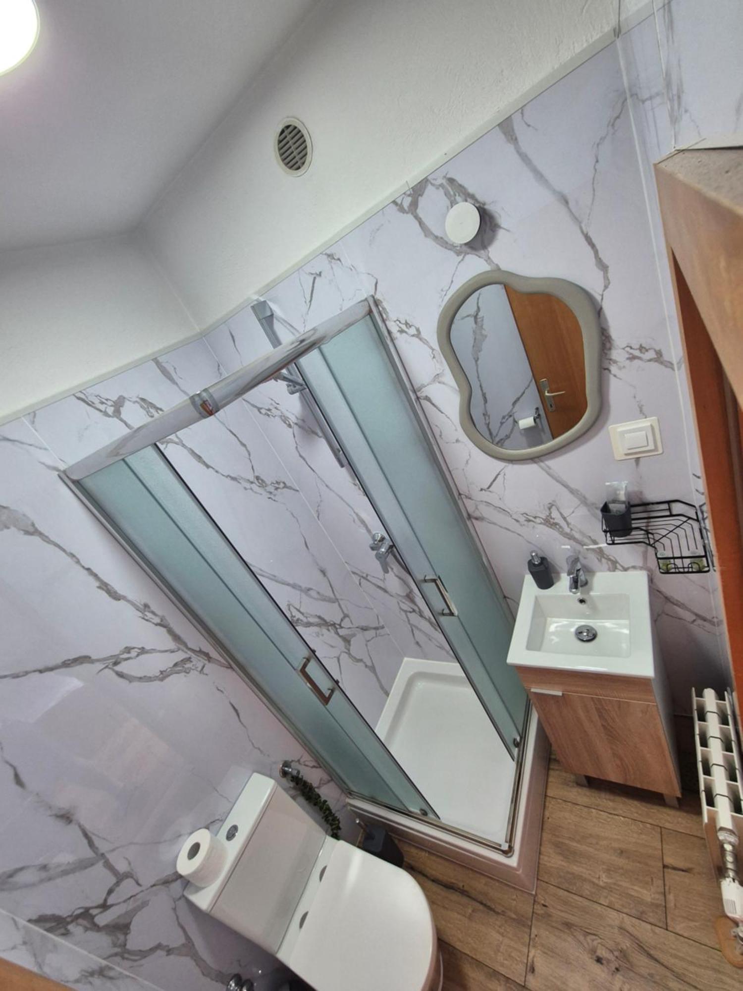 Guesthouse Varnica Kaštel Lukšić Екстериор снимка