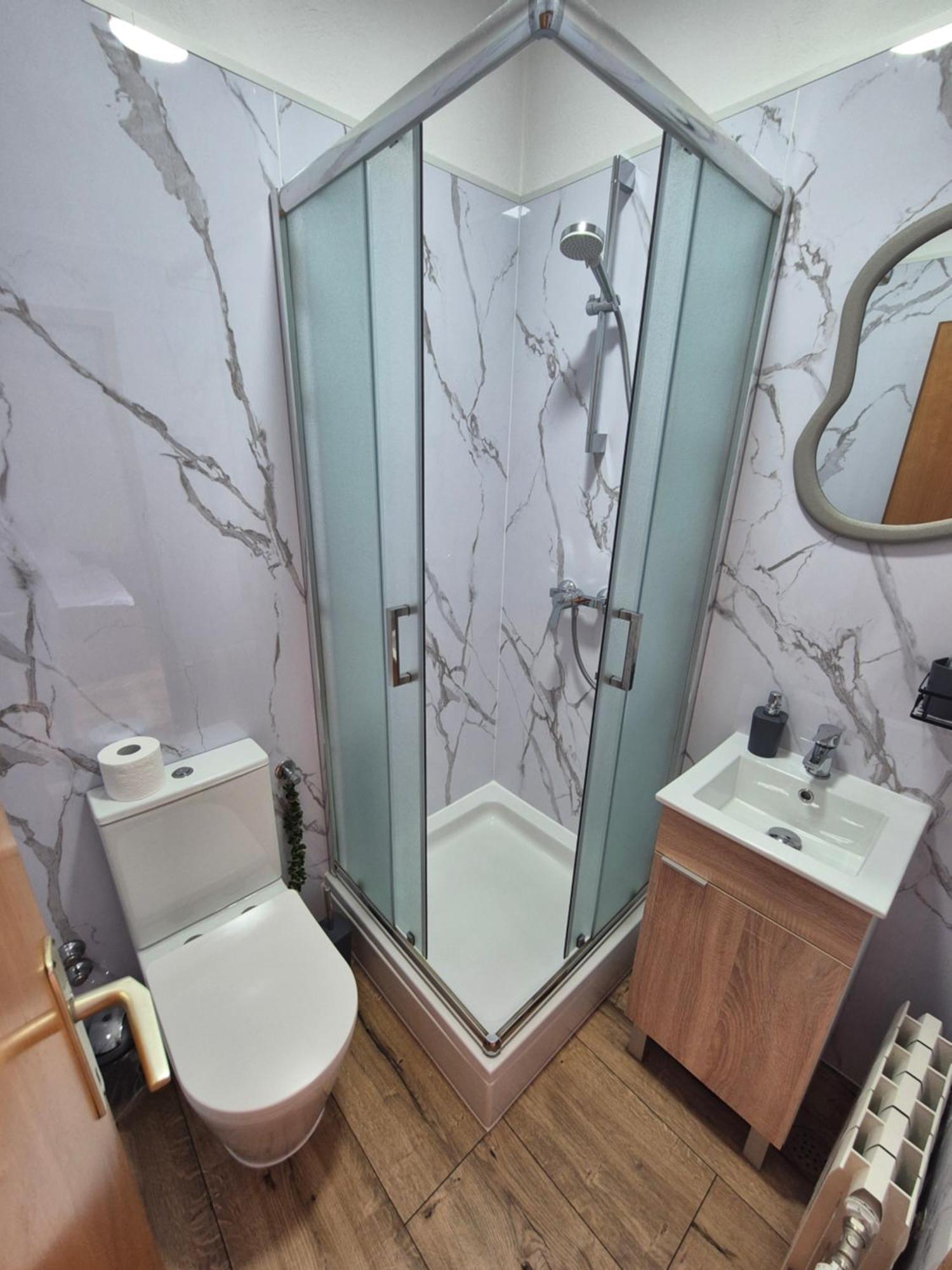 Guesthouse Varnica Kaštel Lukšić Екстериор снимка