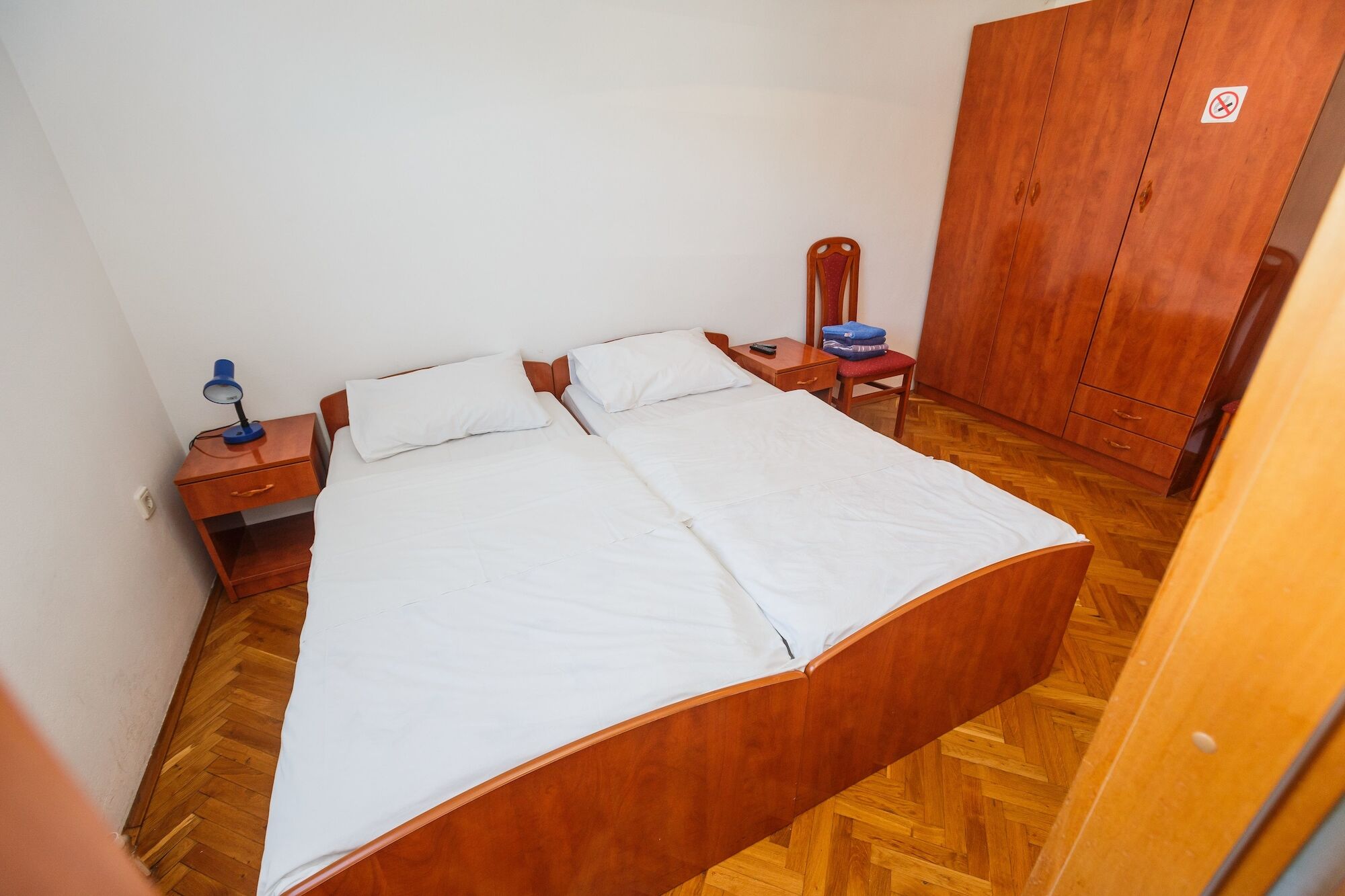 Guesthouse Varnica Kaštel Lukšić Екстериор снимка